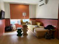 โรงแรมดี ราคาดี ต้องTHE GRASS SERVICED SUITES