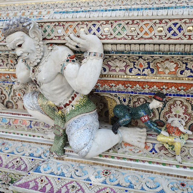 "วัดสวยสุด UNSEEN ย่านพระราม 3"