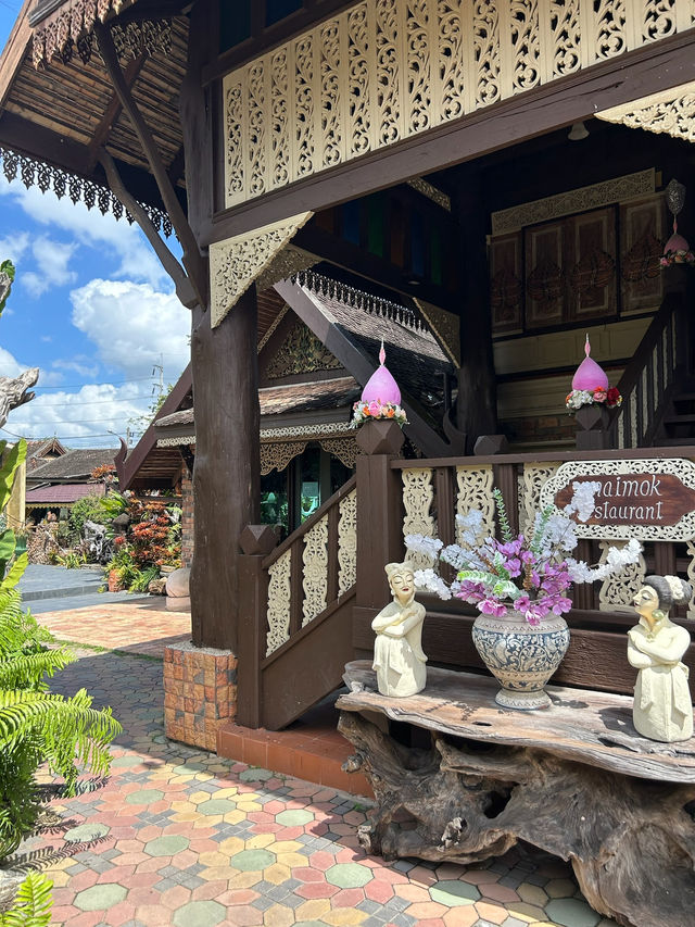 Lunch with a view in Hatyai
