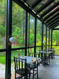 🏞️ Scenic Dining Delight: A Taste of Red Brick Kitchen, Ipoh.🍛🍗🥗🍔☕🥞