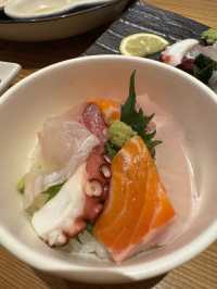 【福岡グルメ】旬の新鮮な魚やメニューが豊富な居酒屋🐟