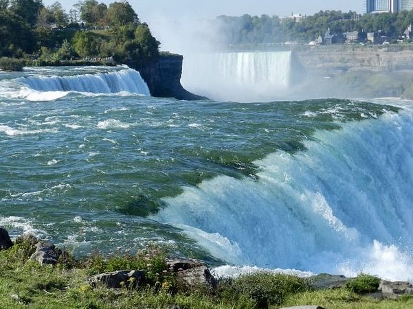 Niagara Falls: A Natural Wonder That Speaks in Thunder