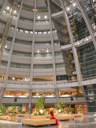 【Kobe】A shopping mall that looks like a spaceship.