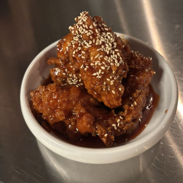 【日本・大阪🇯🇵】雰囲気抜群の韓国料理！