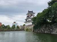 富山城跡公園，城市中的綠意時光