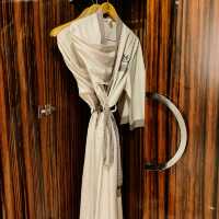 Timeless Comfort with a Touch of Luxury