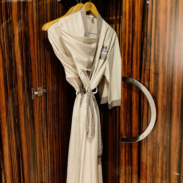 Timeless Comfort with a Touch of Luxury