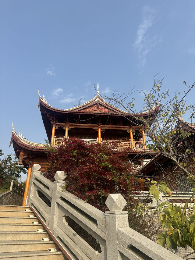 It’s Cheap to See China without Tour!