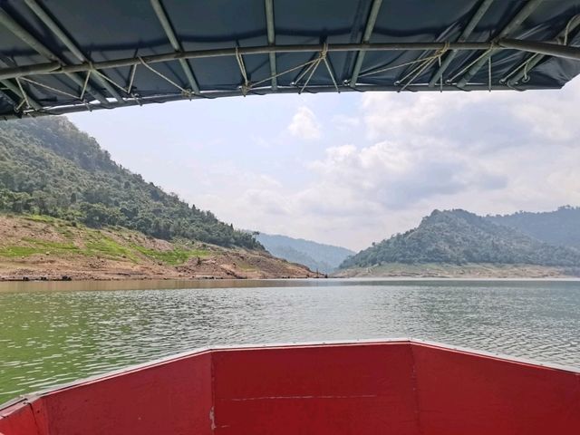 เขื่อนขุนด่านปราการชล จ.นครนายก