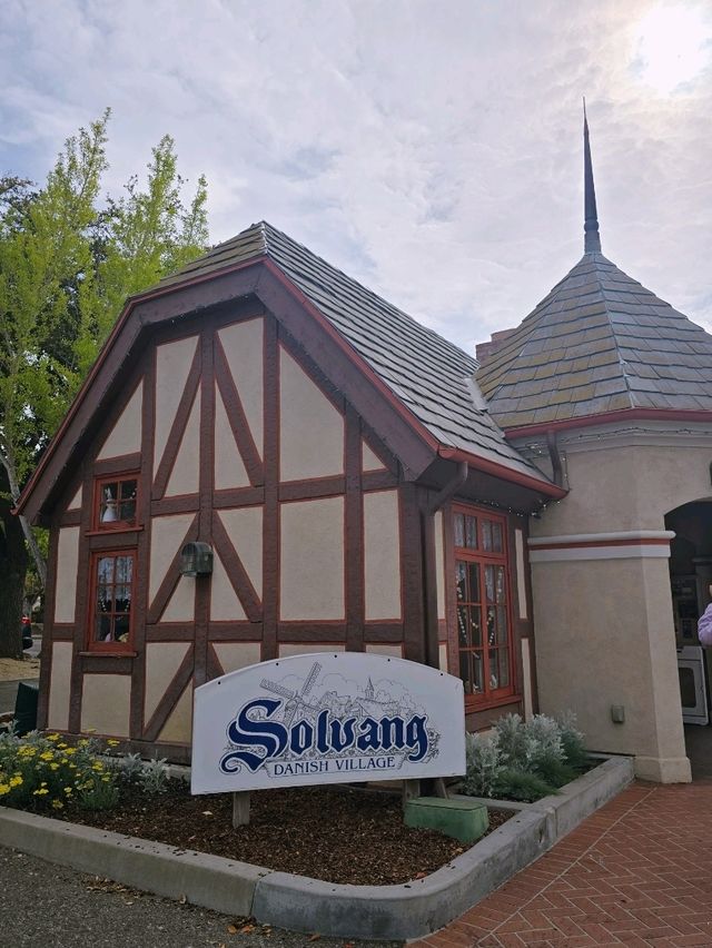 Solvang, California: เมืองเดนมาร์กในอเมริกา