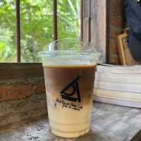 Coffee shelter 