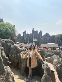 Explore the Otherworldly Beauty of Stone Forest – Yunnan’s Natural Wonder