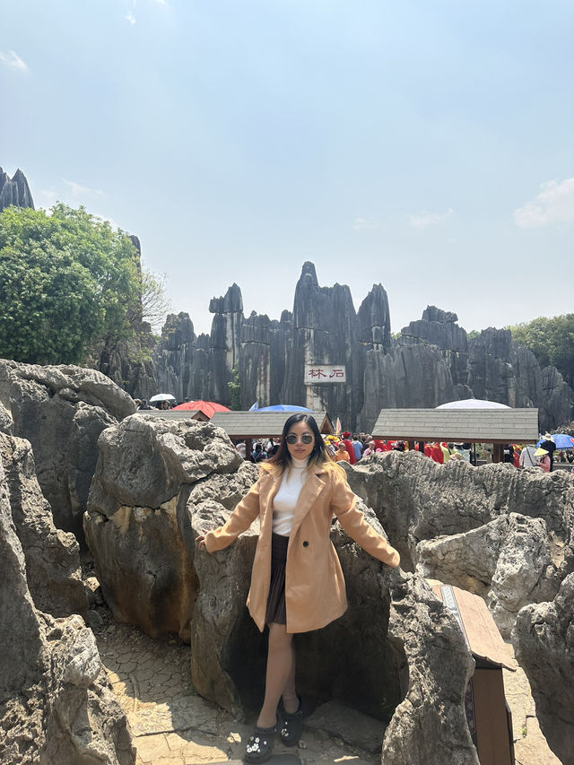 Explore the Otherworldly Beauty of Stone Forest – Yunnan’s Natural Wonder