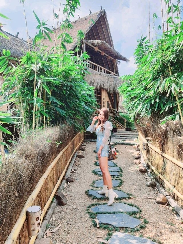 ชิราคาวาโกะ คาเฟ่ สวนผึ้ง