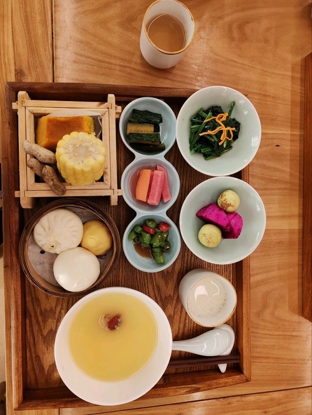 古北水镇之巅 · 圆通塔寺酒店：坐拥山河的禅意观礼台