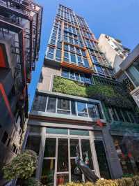 🌟 "E Hotel Hong Kong – Smart Comfort in the City’s Heart"