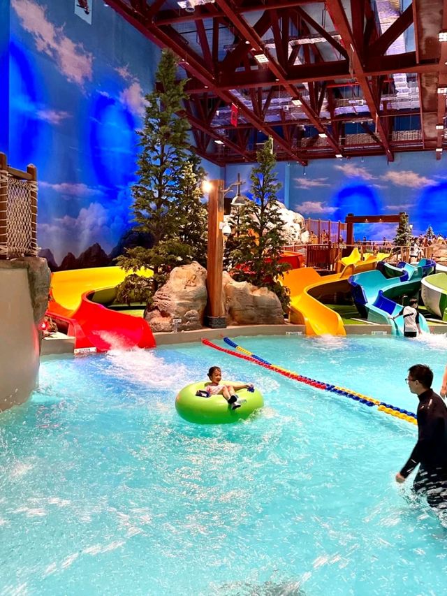🌊🚤 Enjoy Hong Kong Water Sports – The Ultimate Splash Playground! 🏄‍♂️☀️