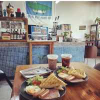 Khan Craft Cafe 