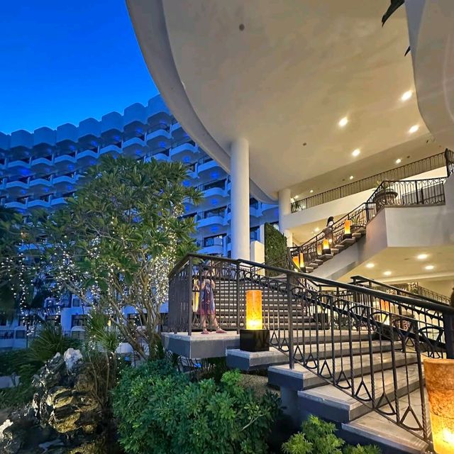 Shangri‑La Rasa Sentosa