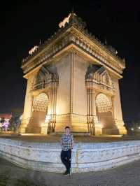 เที่ยวประตูชัย ที่ สปป ลาว