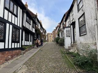 時間が止まった街、ライの路地。