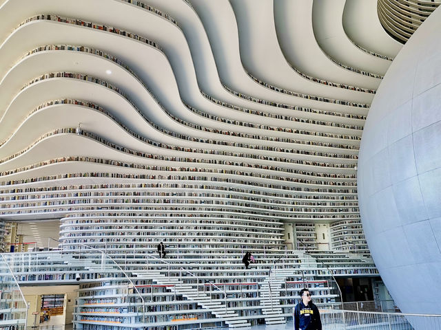 A Cathedral of Books: Inside the World’s Most Beautiful Library in Tianjin