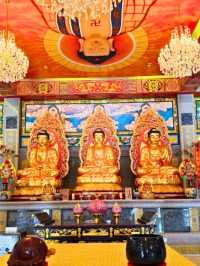 🚋 วิหารพระโพธิสัตว์กวนอิม