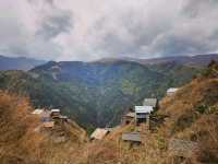 Peace & Stone Towers in Dartlo’s Neighbor, Doche