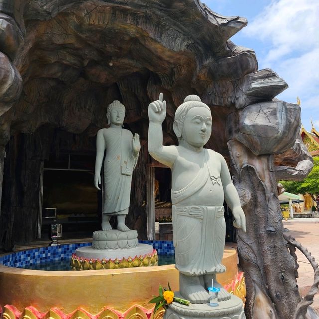 วังพญานาค วัดแก่งคอย