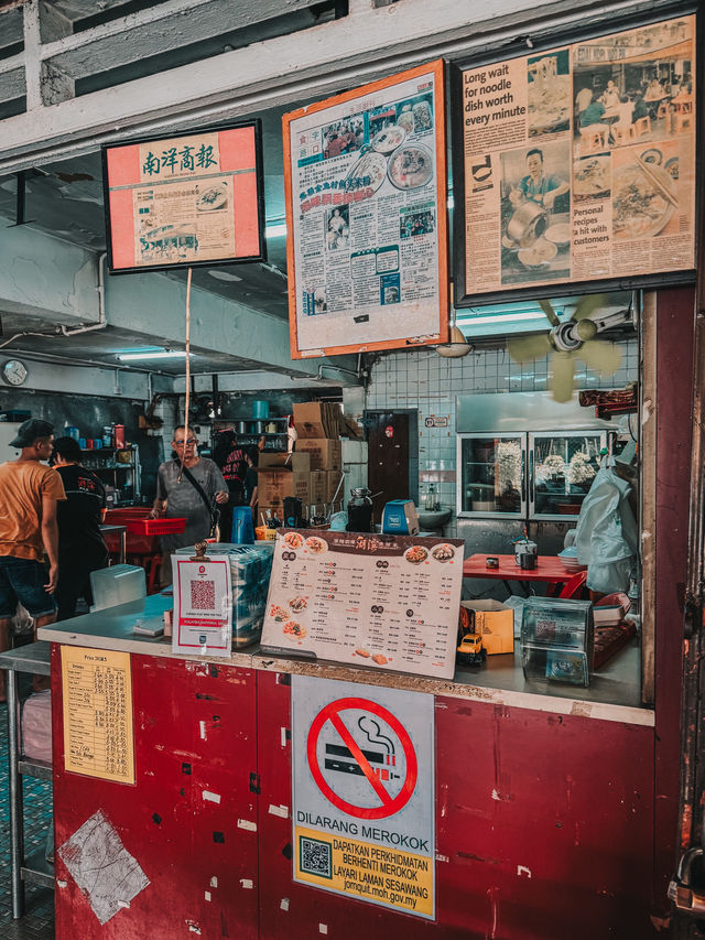 Cloudy Broth, Crispy Bliss – A Fish Head Noodle Icon in Cheras