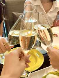 バンコク5つ星ホテルで朝から乾杯！極上の朝シャン体験🥂
