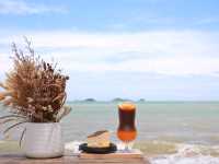 Holiday Specialty Coffee and Beach Bar 