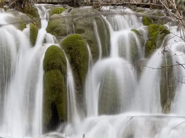 Earthquake’s Epilogue: The Phantom Forests Of Jiuzhaigou’s Most Unstable Waters 
