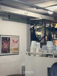 ร้านกาแฟในคอมมูนิตี้ชิคๆ Friend Friend