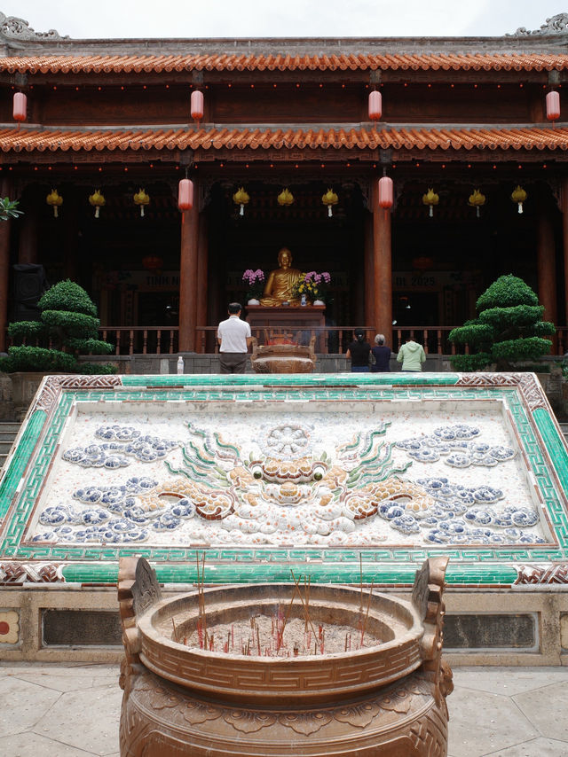 Long Son Temple