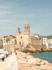 Sitges | A Relaxed Seaside Escape from Barcelona 🌊🏖️