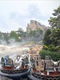 รีวิวเครื่องเล่นสุดหวาดเสียว Roaring Rapids 🎟️