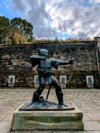 Such a nice place to visit. The Robin Hood Statue in Nottingham is not just a photo spot, it’s a little piece of history in a charming setting.