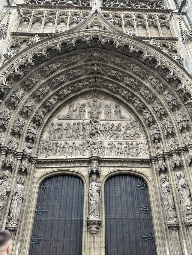 🇧🇪✨Cathedral of Our Lady, Antwerp ,Belgium ✨🇧🇪