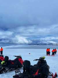  Langjökull Glacier-雪山上玩Snow Mobile