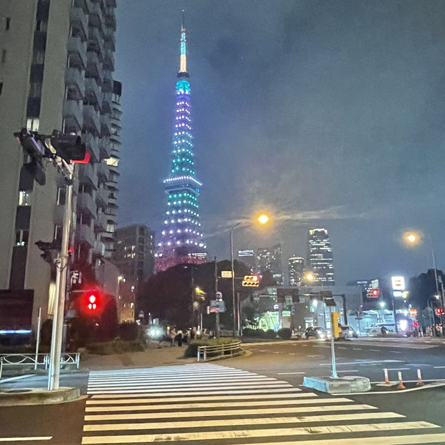 #鋼鐵巨神與夜幕紅塔：台場高達與東京塔之夜🗼🤖