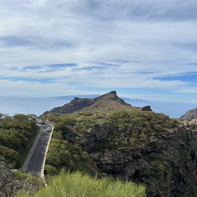 Tenerife – The Island of Eternal Spring Tenerife – The Island of Eternal Spring