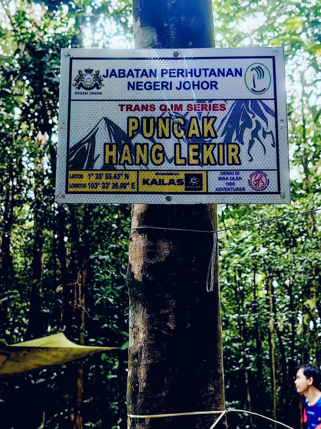 「柔佛隱藏版打卡山丘。」 「柔佛隱藏版打卡山丘。」