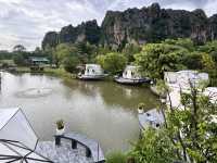 🌿✨ ภูผาราชัน บ้านมุง – Glamping กลางขุนเขา วิวหลั