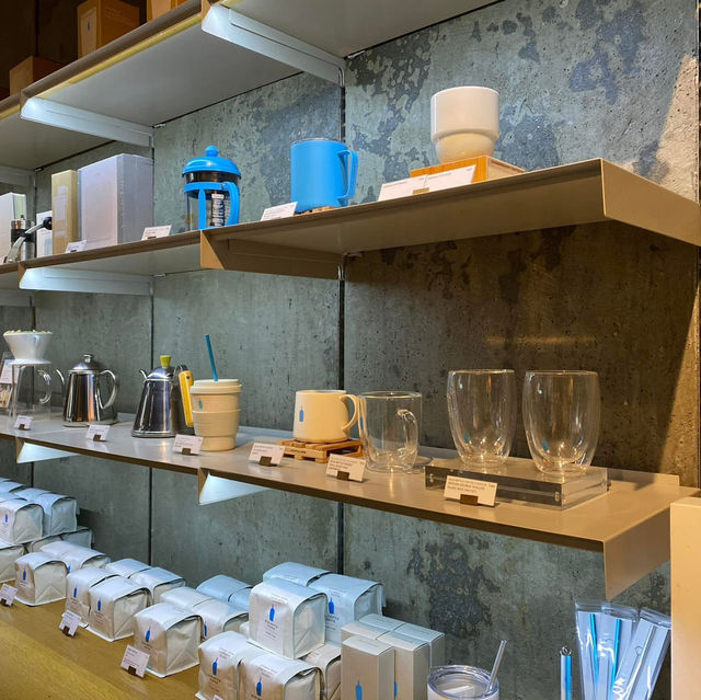 รีวิว Blue Bottle Coffee สาขา Central Hong Kong