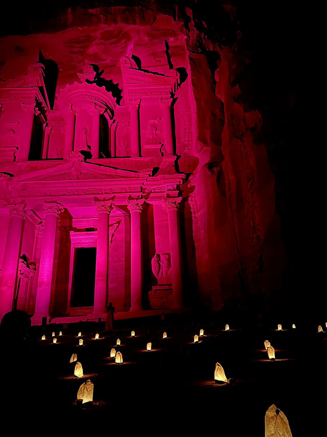 🌙 Petra by Night – A Magical Experience in the Rose-Red City