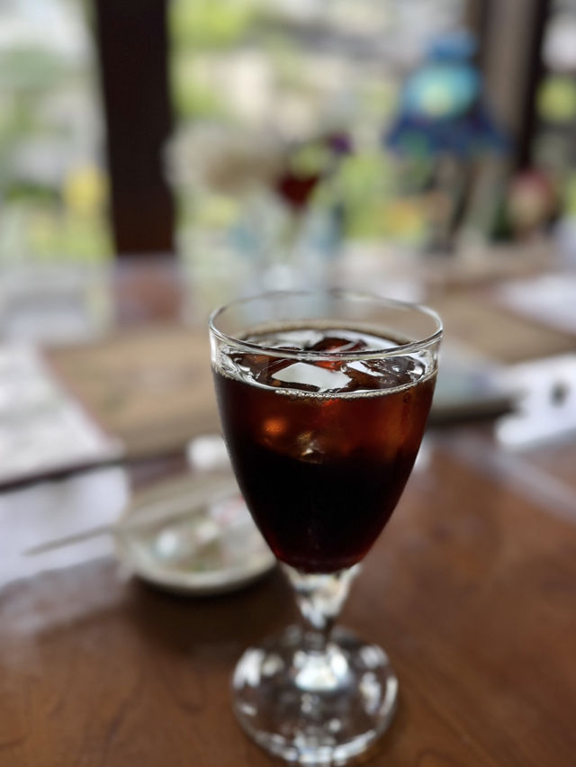 🍃 유후인 킨린호수에서 만난 특별한 공간, 카라반 카페 ☕✨