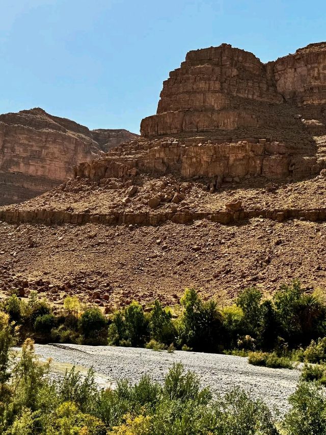Exploring the Scenic Mid Atlas Mountains Exploring the Scenic Mid Atlas Mountains