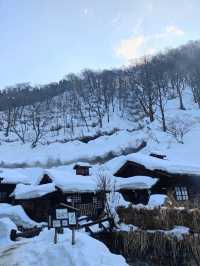穿越時光的雪見秘湯──乳頭溫泉鶴之湯體驗記