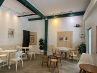 Aleaf cafe สายบุรี